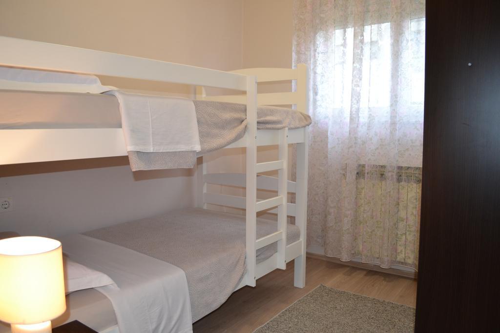 Sanda Apartman *